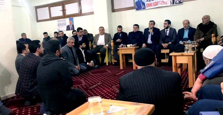 AK Parti Büyükşehir Belediye Başkan adayı Zeynel Abidin Beyazgül, Sorkânlılarla; “Hizmetkâr olmaya talibiz”